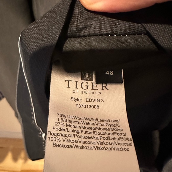 Tiger of Sweden Nedvin Suit in medium grey size 48 - Picture 7 of 7